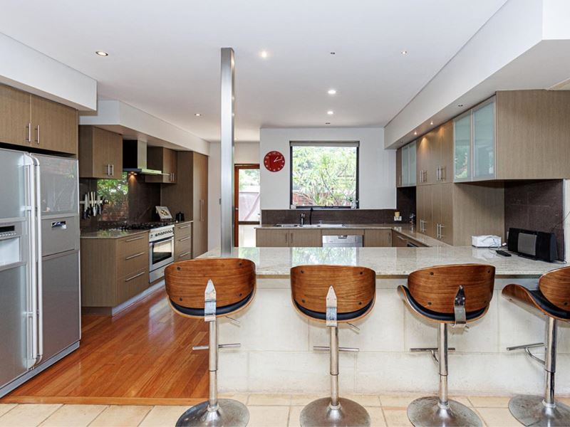 118 Mullaloo Drive, Kallaroo