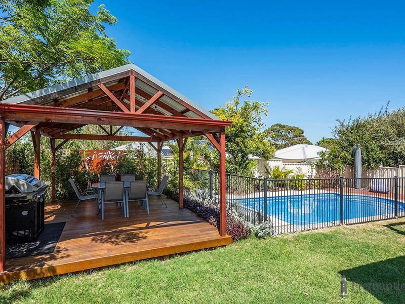 68 Rennie Crescent South, Hilton