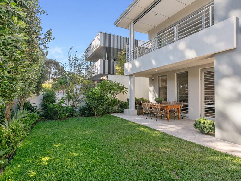 168 Broome Street, Cottesloe