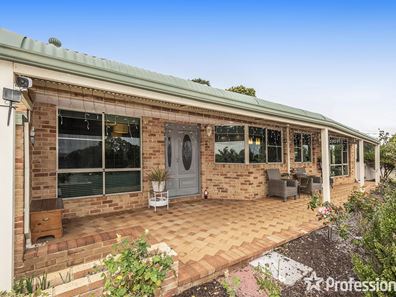 50 Harrison Road, Mount Richon WA 6112