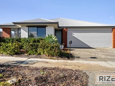 8 Lunghi Way, Alkimos WA 6038