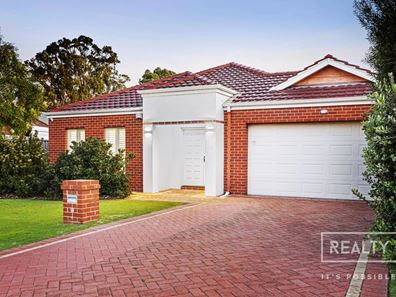 4 Elworthy Place, Karrinyup WA 6018