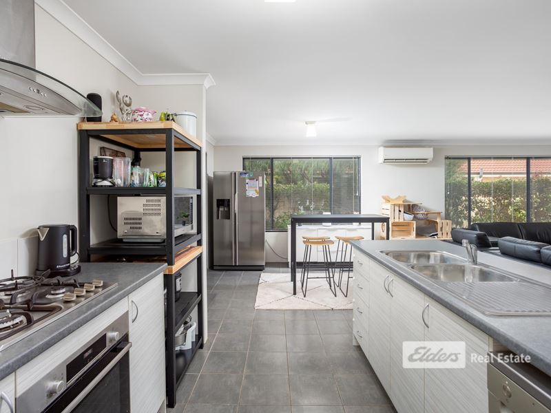 3 Flowerdale Court, Millbridge