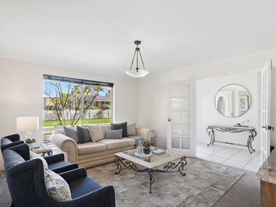 62 Windermere Circle, Joondalup WA 6027