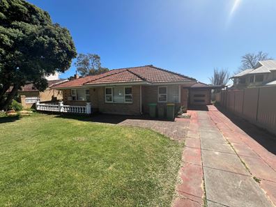 9 Arno Crescent, Attadale WA 6156