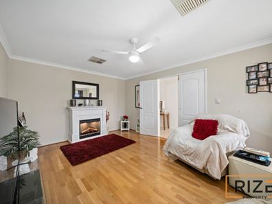 49 Jindare Loop, Carramar WA 6031