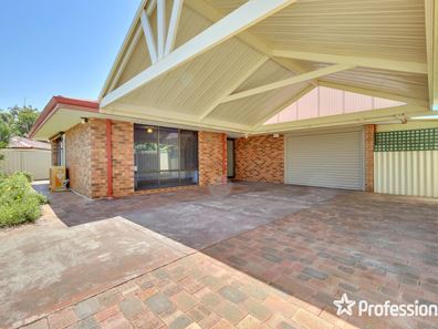 13 Omaha Court, Gosnells WA 6110