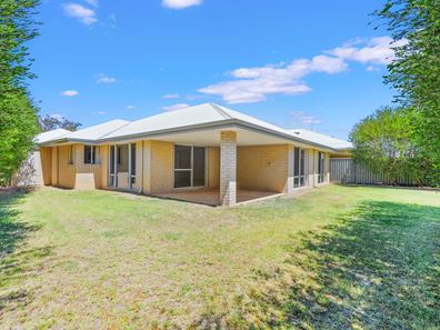 56 Countess Circuit, South Yunderup WA 6208