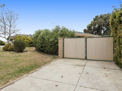 12 Senegal Grove, Warnbro WA 6169