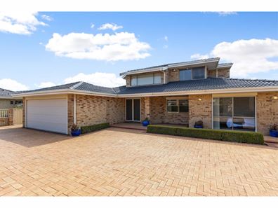 11 Ross Road, Kardinya WA 6163