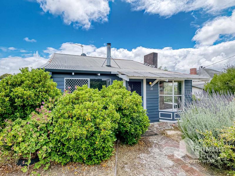 22 Raymond Street, Collie WA 6225