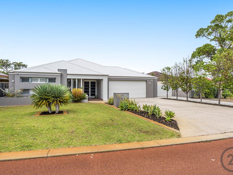 6 Rosella Way, Coodanup WA 6210