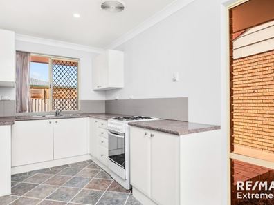 54 Dealy Close, Cannington WA 6107