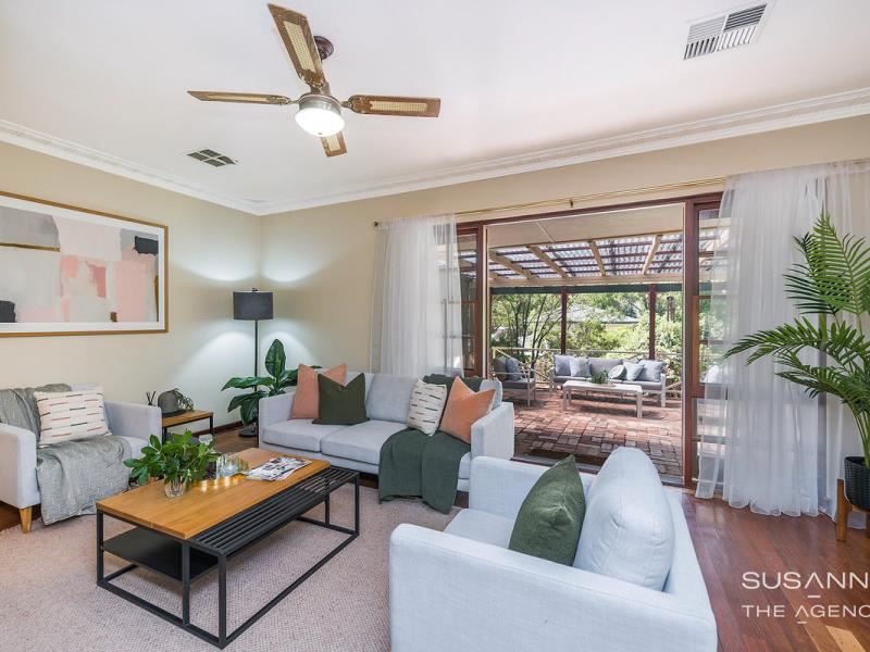 14 Hope Crescent, Lesmurdie