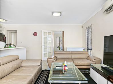 25 Whiley Road, Marmion WA 6020