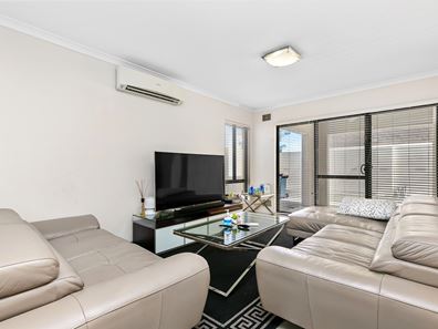 25 Whiley Road, Marmion WA 6020