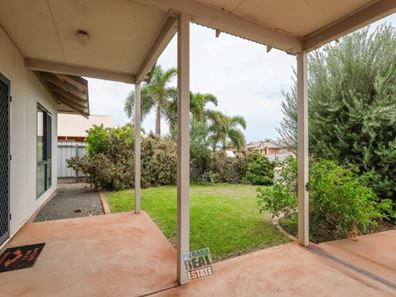 12 Lilly Parade, Baynton WA 6714