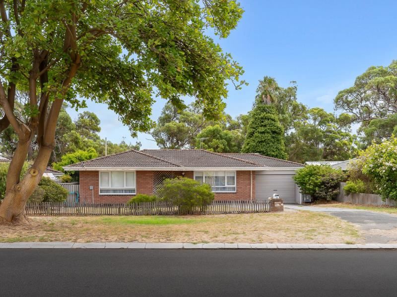 98 Calume Street, Hillman WA 6168