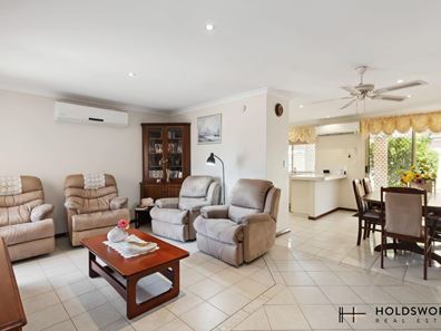4/8-10 Walga Court, Yokine WA 6060