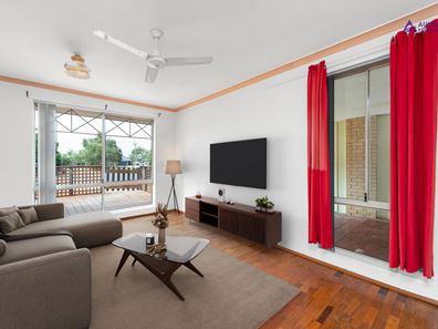 8 Bayonne Gardens, Port Kennedy WA 6172
