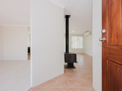 4 Bellbird Court, Greenfields WA 6210