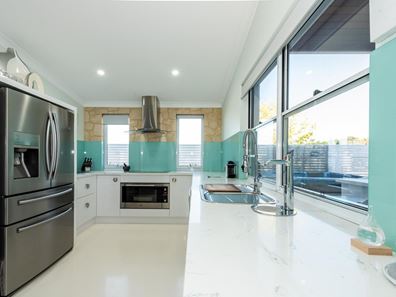 1 Flaxen Street, Aveley WA 6069