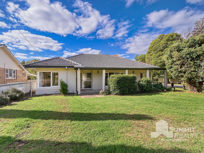 20 Shines Crescent, Brunswick WA 6224