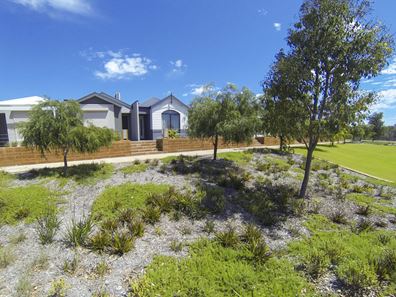 14 Feredy Lane, Ellenbrook WA 6069