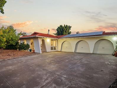 53 Connor Road, Lesmurdie WA 6076