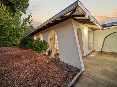 53 Connor Road, Lesmurdie WA 6076