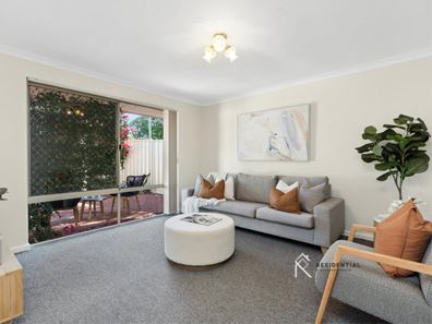 49 Parsons Way, Innaloo WA 6018