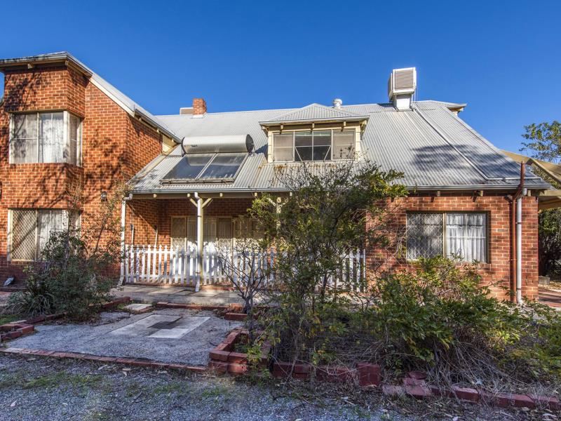 11 Abbey Road, Armadale