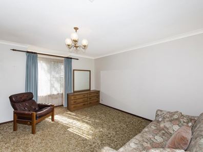 11 Abbey Road, Armadale WA 6112