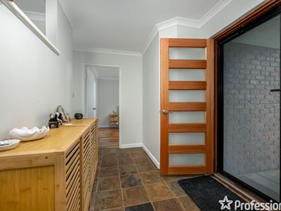 22 Majestic Close, Port Kennedy WA 6172