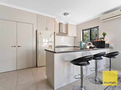 73B Thornlie Avenue, Thornlie WA 6108