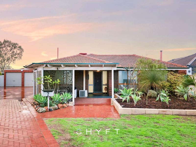 7 Carob  Place, Greenwood WA 6024