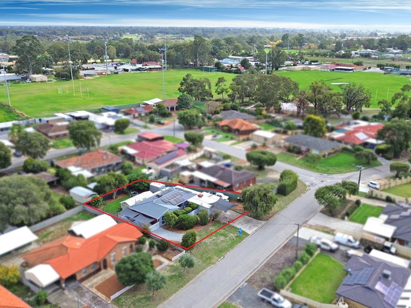 19 Andrews Way, Herne Hill WA 6056