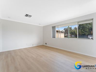 35 Dawson Avenue, Forrestfield WA 6058