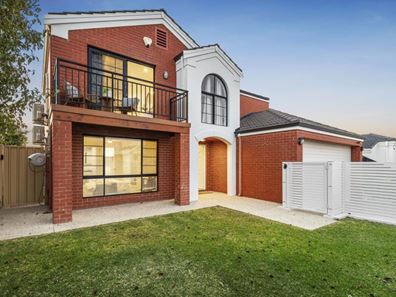 105 Cook Avenue, Hillarys WA 6025