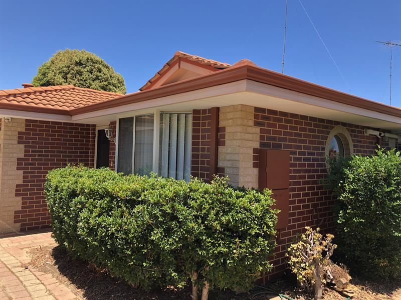 2/51 Weaponess Road, Scarborough WA 6019