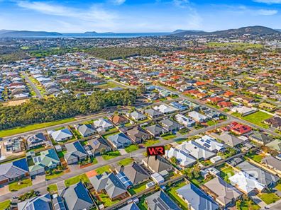 11 Mears Road, Yakamia WA 6330