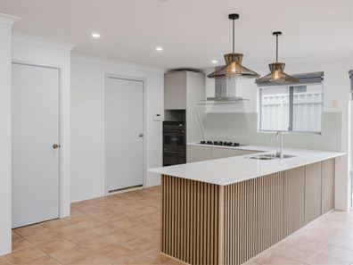 10 Heysham Bend, Butler WA 6036