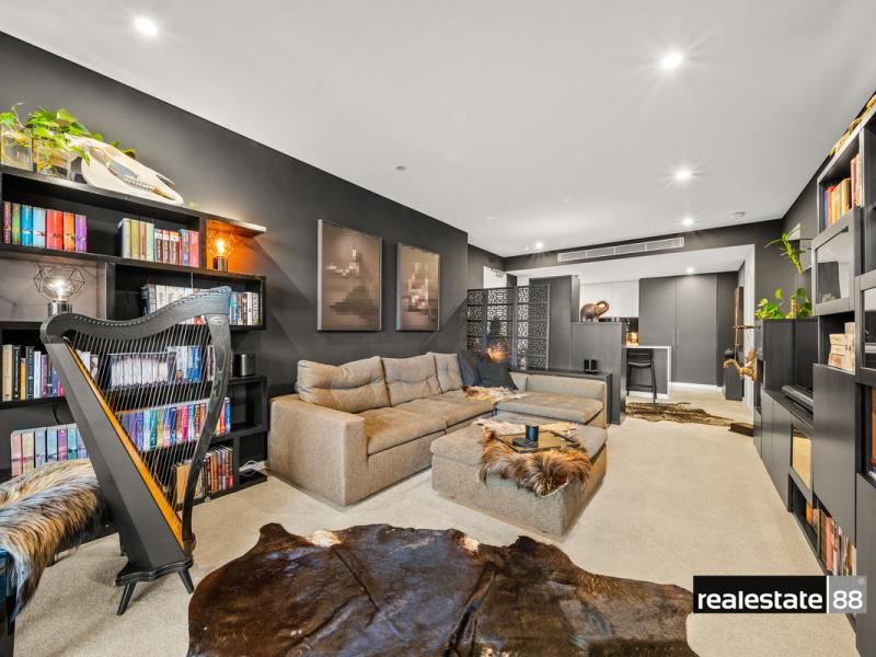 313/8 Moreau Parade, East Perth WA 6004