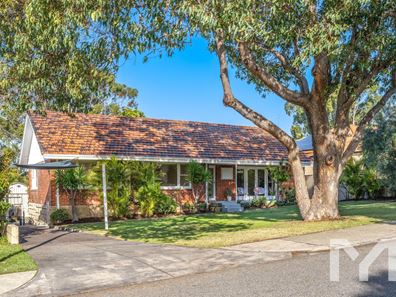 10 Galloway Street, Attadale WA 6156
