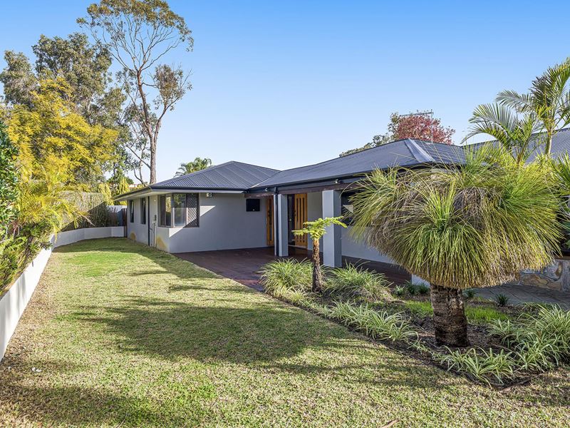 10 Bindaree Terrace, Kingsley WA 6026