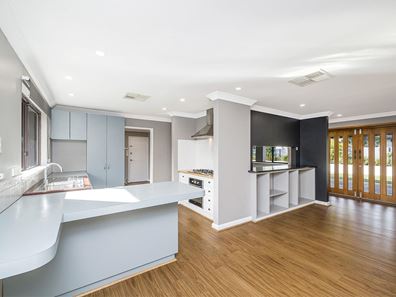 10 Bindaree Terrace, Kingsley WA 6026