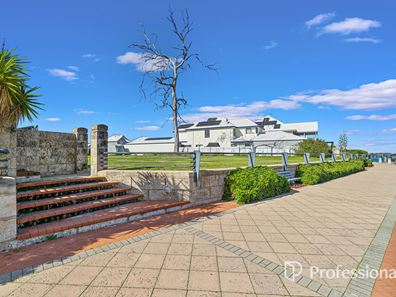 8 Harbour Retreat, Erskine WA 6210