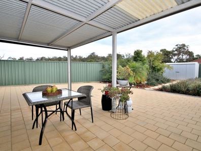 112 Chapple Drive, Australind WA 6233