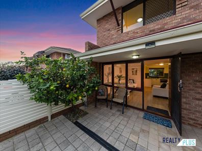 3/116 Montreal Street, White Gum Valley WA 6162
