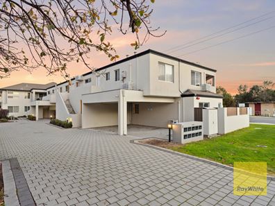 1/2 Wallace Street, Belmont WA 6104
